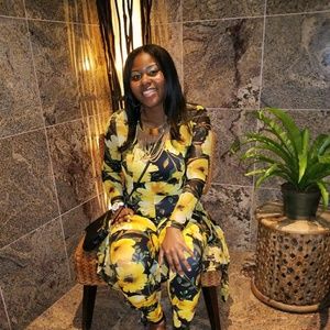 Meet your Posher, Eleesha